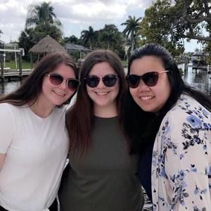 Meet your Posher, Maria